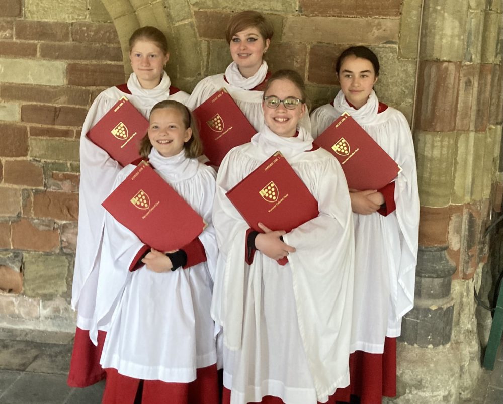 King's Pupils receive their Surplice during Choral Evensong 1