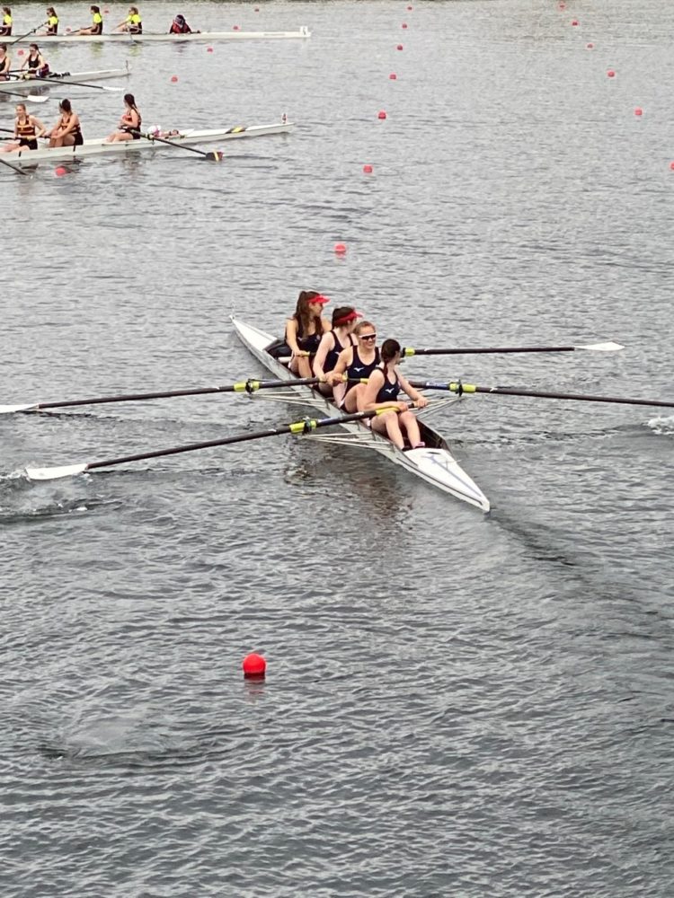 King's Crews Row to Victory! 1