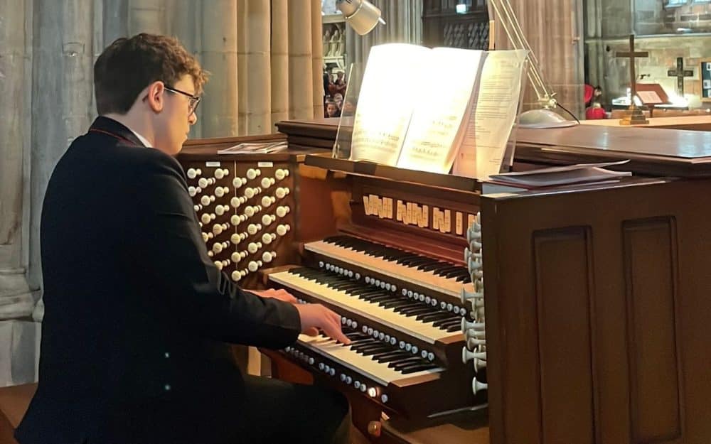 Music scholars celebrate awards